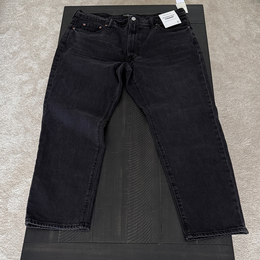 Abercrombie & Fitch Men's Black Relaxed Jeans